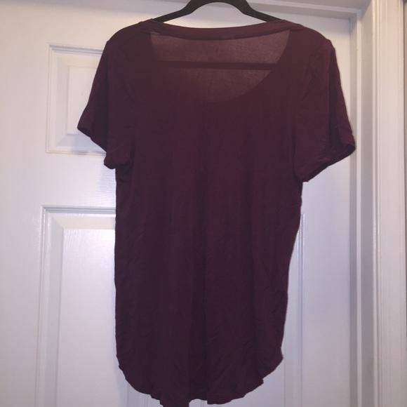 Graphic t-shirt - Picture 2 of 4